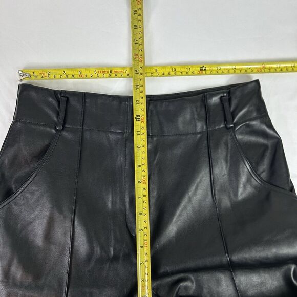 Lulu's Vegan Faux Leather Pants Black Pockets Ankle Soft Front‎ Seam Size Large - Picture 4 of 12